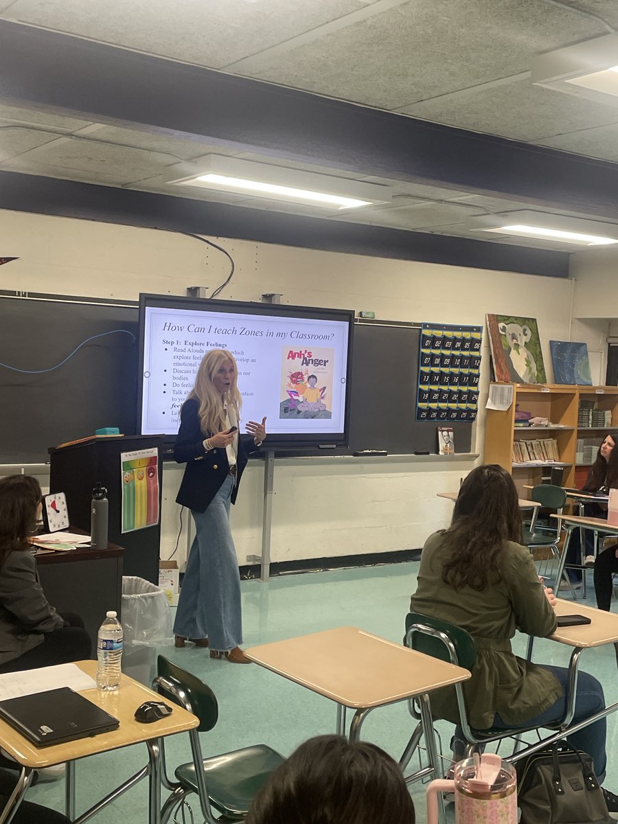 Washington Drive tweet media