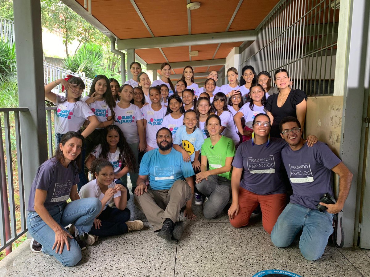 venevision's tweet image. ¿Te gustaría conocer más a nuestras candidatas al #MissVenezuela2024 👑? Entonces sigue disfrutando de #MissesConPróposito ✨por la señal de #Venevision o a través nuestra app #VenevisionPlay 📲 get.venevisionplay.com ¡No te lo pierdas!