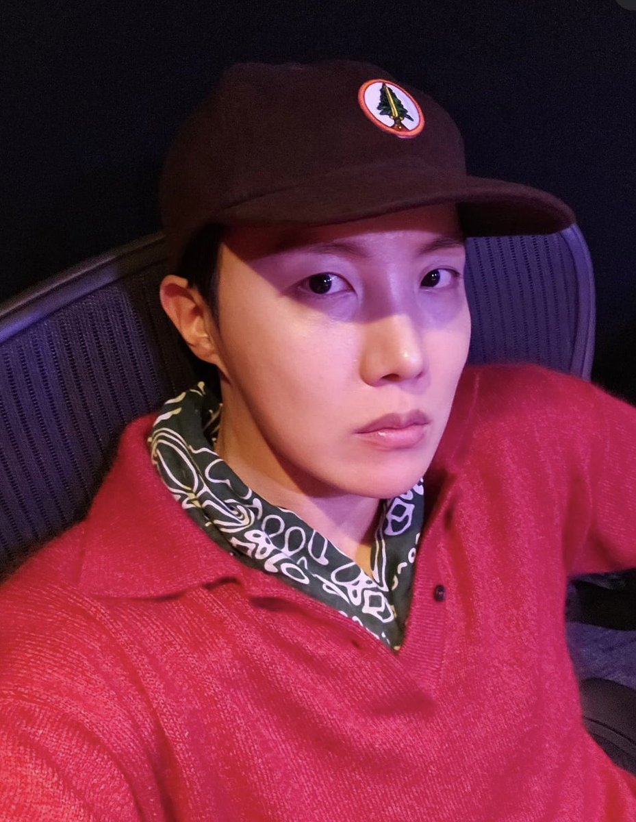 호바ㅜㅜㅜㅜㅜㅜㅜ보고싶었엉..흡흡ㅠㅡㅜ
I vote #jhope for #2024MAMAVOTE