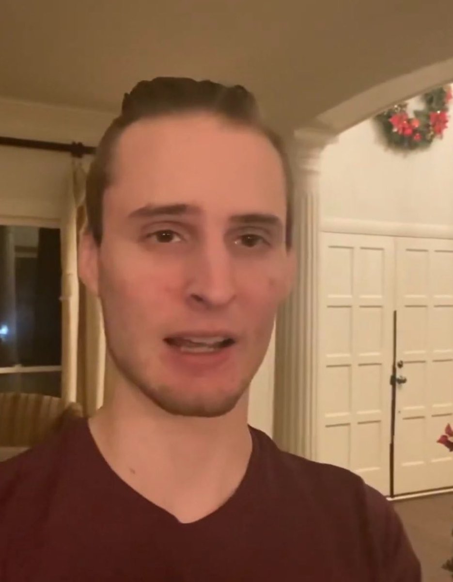 AhMessiah's tweet photo. @MattWallace888 @itsdeaann You look like a cuck lmao https://t.co/uVwX6ffaOi