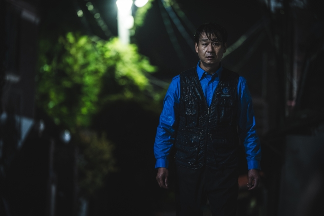 Worldottplus20's tweet image. #KimMinHa #ParkHyukKwon #KimSunHwa and #KimKiHae new stills from Disney+ drama #LightShop.

Release on December 4. #JuJiHoon #ParkBoYoung