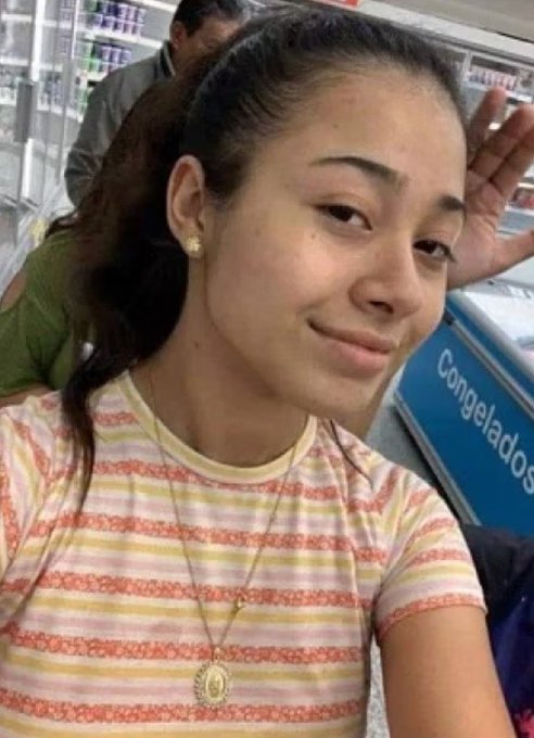 #URGENTE EN GRAVE RIESGO DE SER VÍCTIMA DE DELITO #SANTACRUZ 🆘
Nayelly Luján García Servín tiene 15 años, desapareció el 23/10 en Pico Truncado, provincia de Santa Cruz. Se hizo la denuncia. Por favor compartir, y si la ven avisar #Urgente a la policía local, o al ☎ 101 o 911