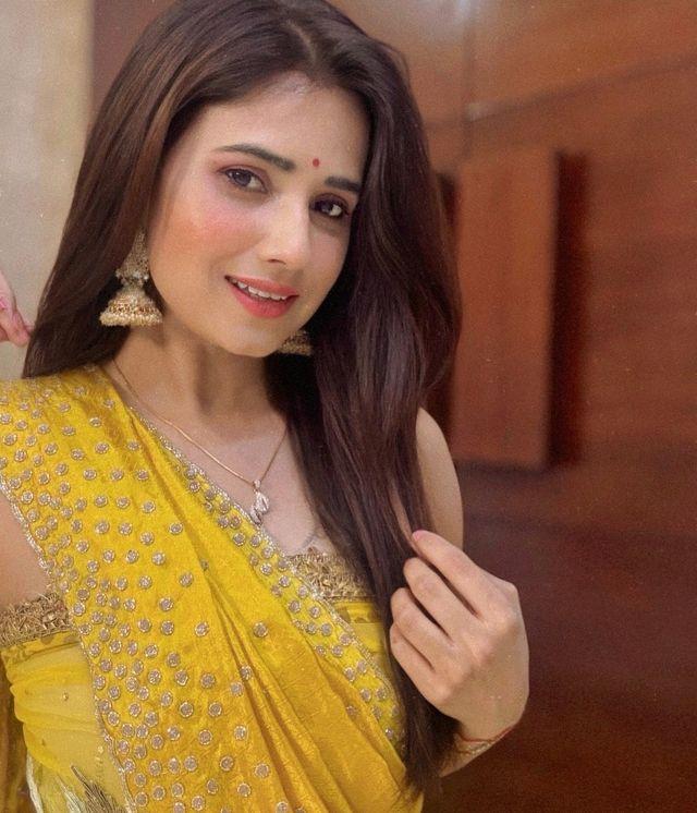 Gbv5hJSbcAAsKM9?format=jpg&name=900x900