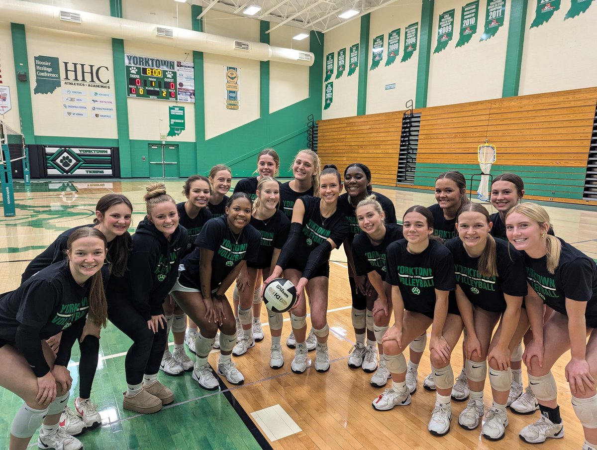 Yorktown Volleyball (@yvbtigers) on Twitter photo Another milestone reached...<a href="/Charlotte_v9/">Charlotte</a> notched her 1000th dig at Semi-State this past Saturday! 💪💚
<a href="/YHSAthletics/">Yorktown Athletics</a> <a href="/ytownstrength/">Yorktown Strength</a> Another milestone reached...<a href="/Charlotte_v9/">Charlotte</a> notched her 1000th dig at Semi-State this past Saturday! 💪💚
<a href="/YHSAthletics/">Yorktown Athletics</a> <a href="/ytownstrength/">Yorktown Strength</a>