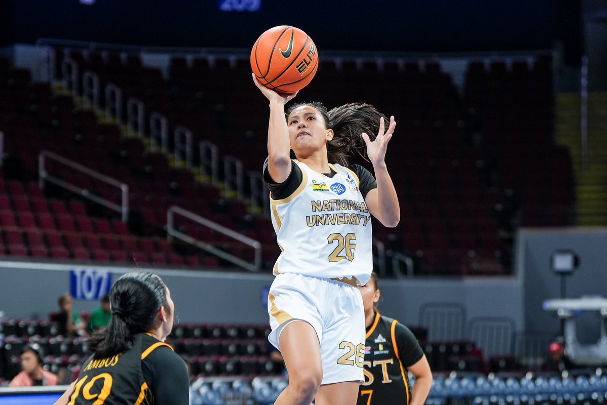 TNUForum's tweet photo. In photos: The National University womenโs basketball team clinched their 11th consecutive win, maintaining an undefeated record this season. #GoBulldogs #NULetsGo
๐ธ UAAP Media Team https://t.co/NTZxFSejKN