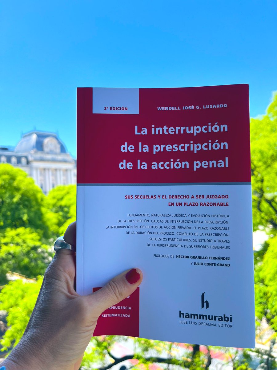 Novedad editorial! 📣. Acaba de salir este libro sobre la interrupción de la prescripción por actos de procedimiento, una investigación seria y actualizada de <a href="/wendellluzardo/">Wendell Luzardo</a> 
Si están necesitando material sobre el tema, no se lo pierdan 🤓