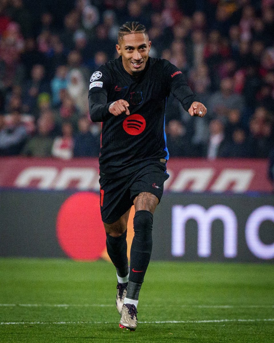 FCBarcelona's tweet photo. 🚨 RAPHINHA

￼ x21 G/A 
￼ x12 ⚽️
￼ x9 🅰️ https://t.co/BPHa7VbIcy