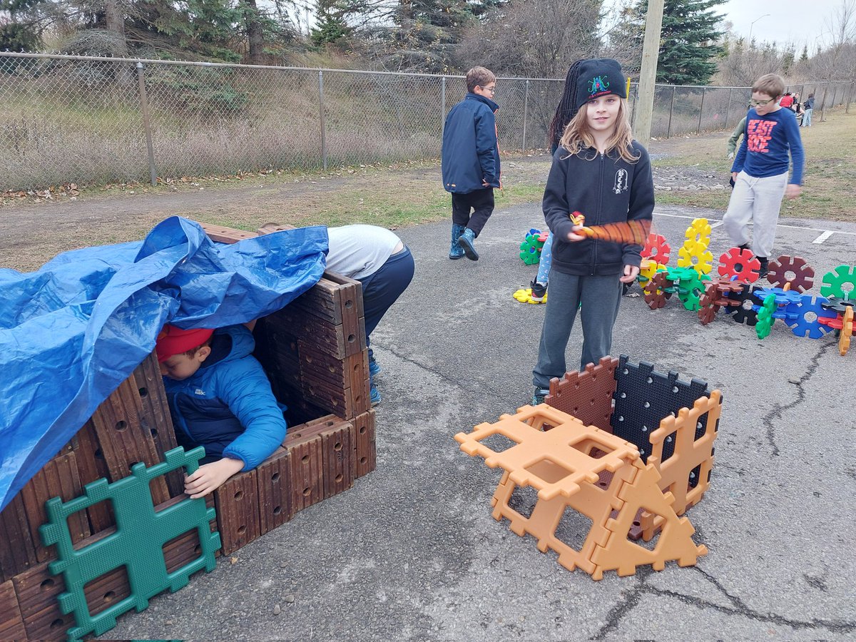 Mme Brooking (@mmebrooking) on Twitter photo Our <a href="/StMaryOCSB/">St. Mary School</a> #rethinkingrecess engineering zone continues to bring #ocsbJoy. So many smiles! Our <a href="/StMaryOCSB/">St. Mary School</a> #rethinkingrecess engineering zone continues to bring #ocsbJoy. So many smiles!