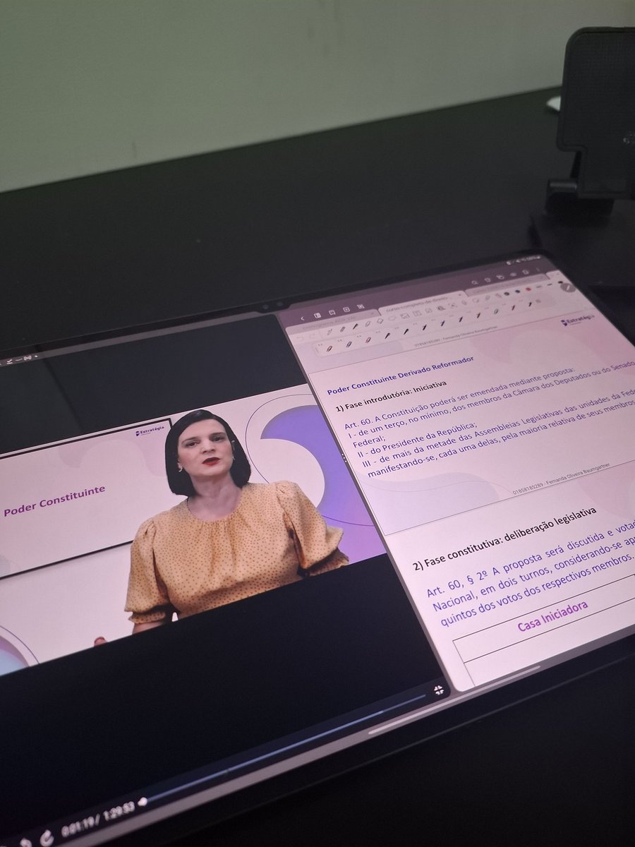 StudyFeh's tweet image. Cansada mas ainda tem essa aula de 1h30 pra eu assistir. NELMA PQ ME ODEIAS