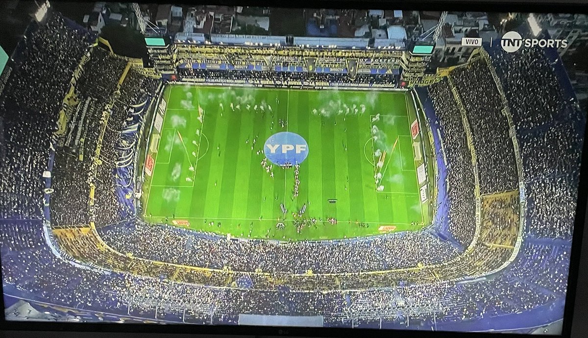 francodattellis's tweet photo. Jajajaj nos quieren cargar y no llenan su canchita de 50 mil personas https://t.co/xxJ7CNj7eG