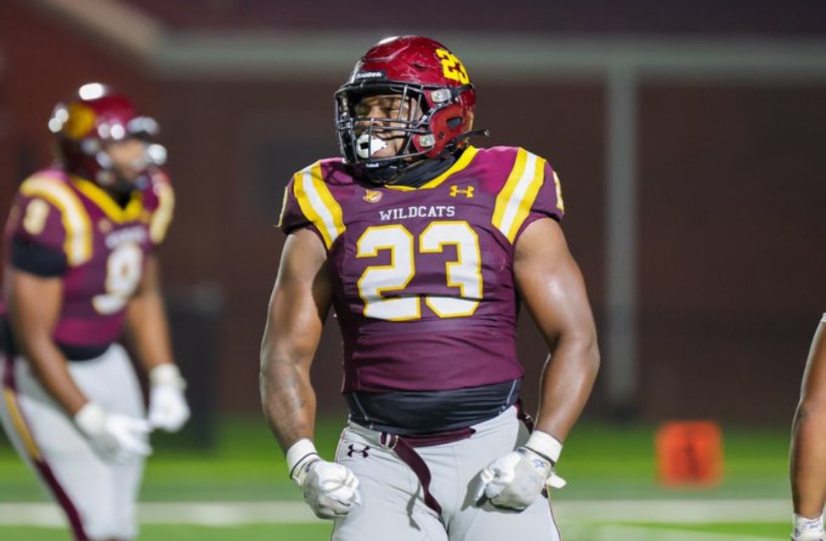 Season Film:
hudl.com/v/2QgABw
Lead with 57 tackles