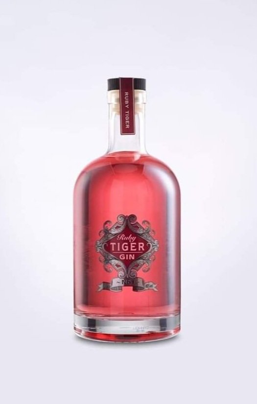🍹  A BOTTLE OF TIGER GIN 🍹
(Worth £40)

🍹 LIKE
🍹 RETWEET
🍹 FOLLOW <a href="/TheWiganRunner/">The Wigan Runner</a> 🙋🏻‍♂️
 &amp; <a href="/TheTigerGin/">Tiger Gin®</a> 🍹

A Perfect Gift 🎁 for #Christmas 🎄!

📆Winner Sun 17th Nov📆
Enter on T,FB or Inst

Good Luck 🙂👍🏻

#Competition #GiveAway #Autumn #2024 #Gin #Win #Fun #Retweet