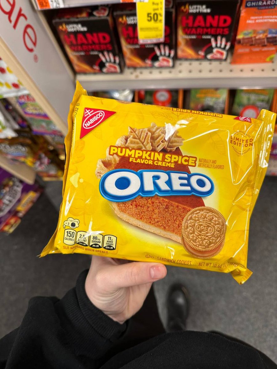 UnYiyand's tweet photo. Choose a flavor you like and I will give it to you😎😎 https://t.co/pB7TaAMU31