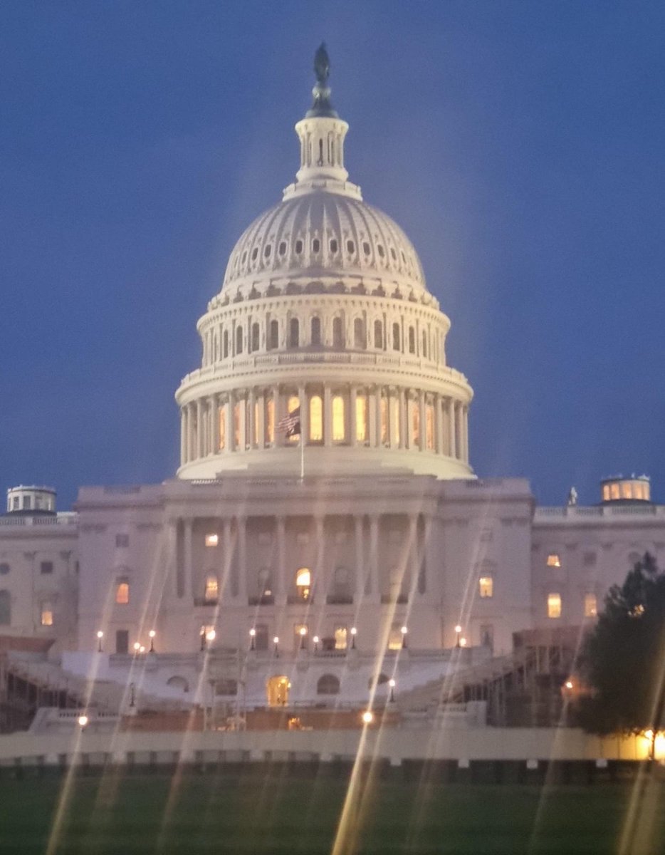 90Edwards's tweet image. Capitol Hill D.C.