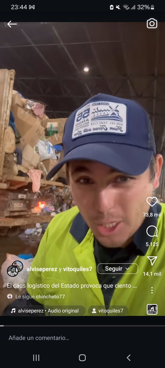 ChioUyuni's tweet photo. Vosotros si que estáis para tiraros a la basura... buleros, mentirosos, aprovechados y sembradores de odio. Dejad a la gente de Valencia en paz. No estáis para ayudar, os importa 0 la gente, vais a lo que vais.. https://t.co/E9VAIwsZe5