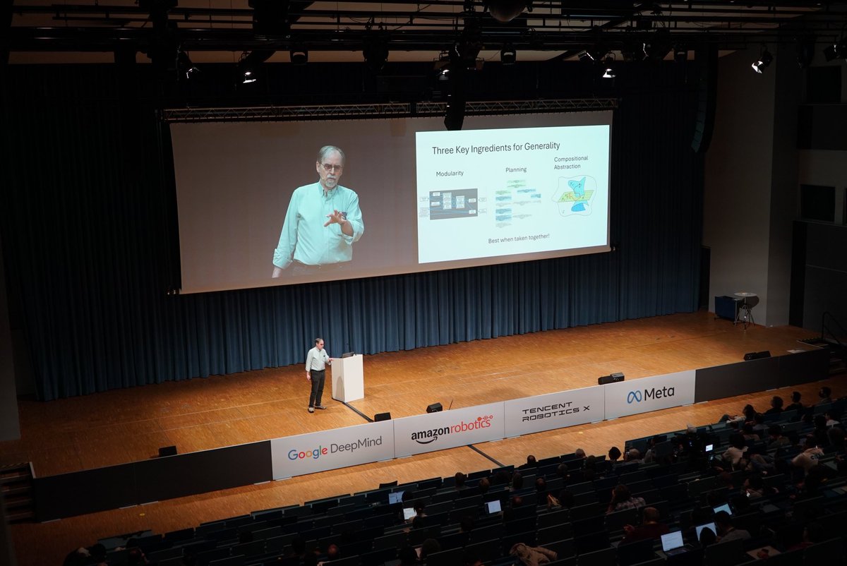 corl_conf's tweet image. Incredible insights from Prof. Tomás Lozano-Pérez of MIT during his keynote on the evolution of robotics! He took us on a journey through the shifting landscape of robotics over the years, discussing “inverted pendulum” theory of Robotics.

#CoRL2024 #RobotLearning #AI #Robotics