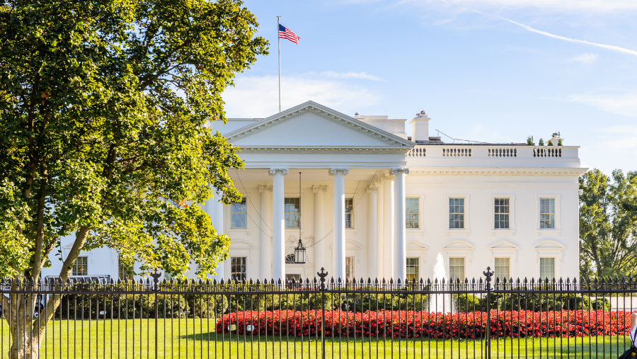 As we process the results of the U.S. Presidential &amp; Congressional election, we understand employers &amp; individuals have questions &amp; concerns about what comes next in regard to the future of immigration: tinyurl.com/mr2h9dd5 #GreenSpiegelUS #Advocacy #Immigration #USElection