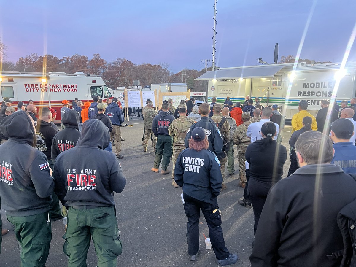 FDNYIMT's tweet photo. Since October 29, 2024, the #FDNY IMT has been managing all fire resources for the @CTDEEPNews at the #HawthorneDriveFire in Berlin, CT, which started on October 21, 2024, on Lamentation Mountain. Read more about this team activation here: https://t.co/VnYF3pMpLi
#fdnyimt https://t.co/Lb1gK8kePs