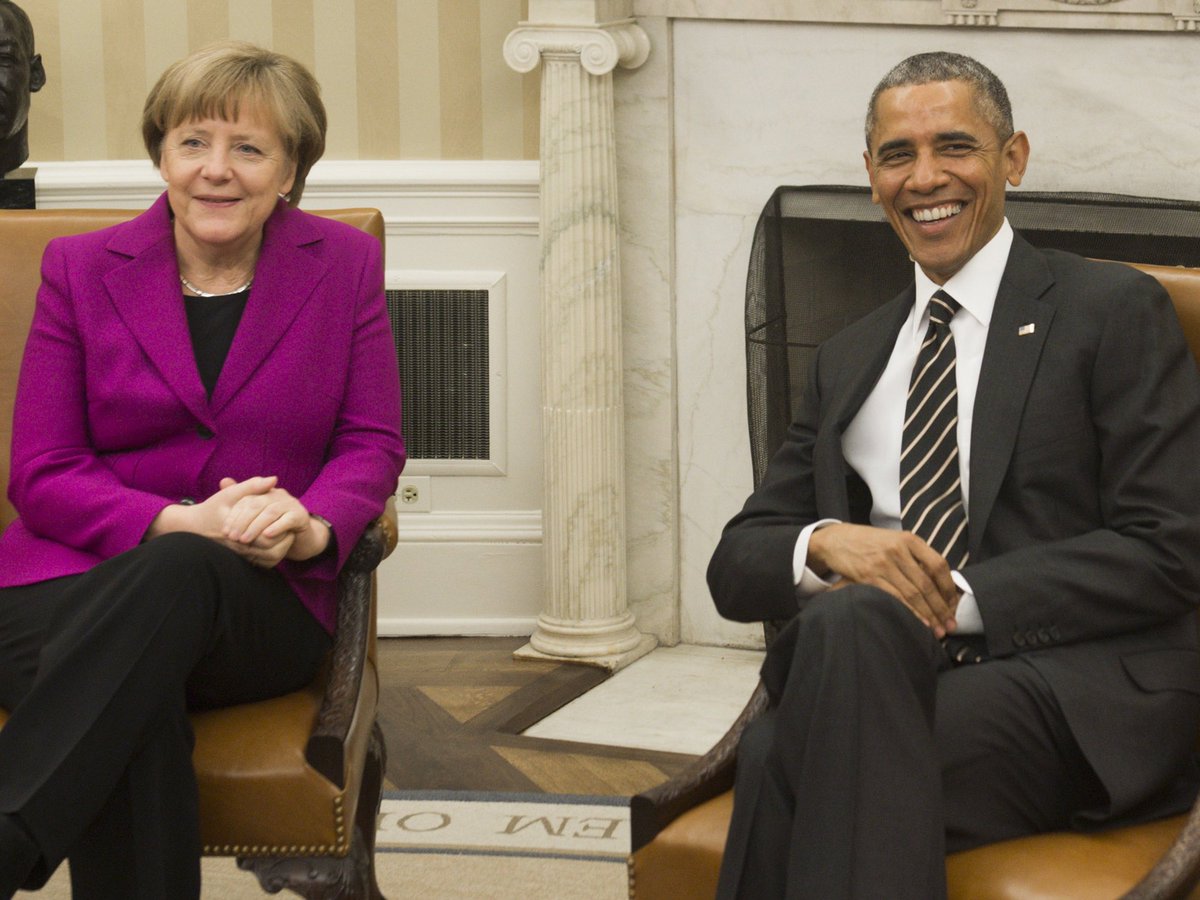 „Wie kann man jemand so krass vermissen, wie ich dich in diesem scheiß Augenblick“ 
(nicht wirklich)