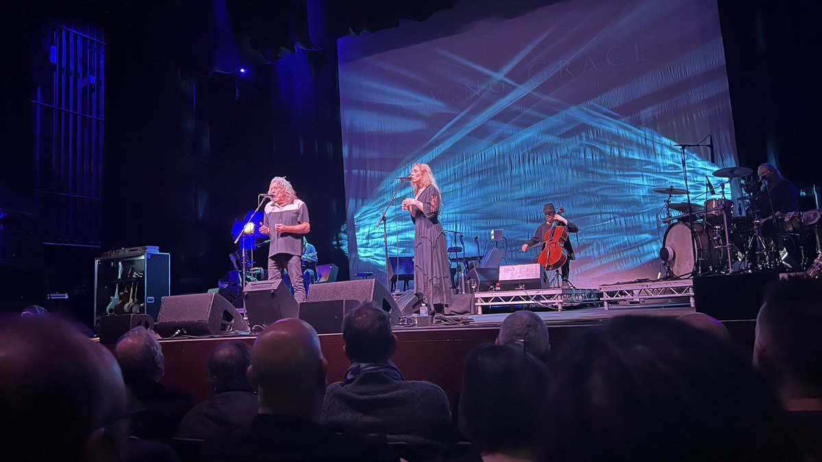 adamadd1son's tweet photo. Great night watching @RobertPlant with Saving Grace @stockton_globe! https://t.co/a3XjXsIdN9