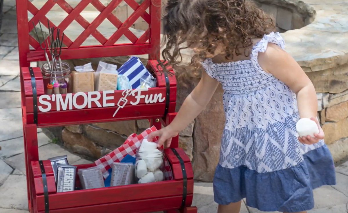 amazinggoop's tweet photo. Smores Caddy for those perfect, fall bonfiries!

https://t.co/2MepFaTFsr

#create #bonfire #smores #optoutside  #candy #E6000 #E6000Premium #UnicornSPiT https://t.co/8qIM3odFLk