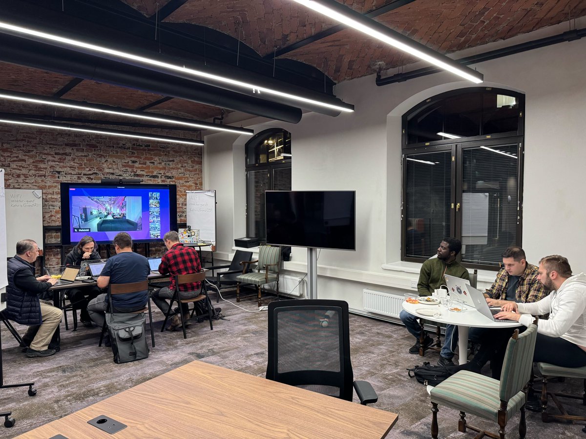 🚀 Just wrapped up an epic AWS GameDay with 7 user groups across the Nordics! 219 attendees &amp; 62 teams competed live! Congrats to NonFunctional Lambdas from Oslo for the win! 🏆 Shoutout to Return To Office (Bergen) &amp; Serverless Squad (Copenhagen)!
#AWS #AWSCommunity #AWSGameDay