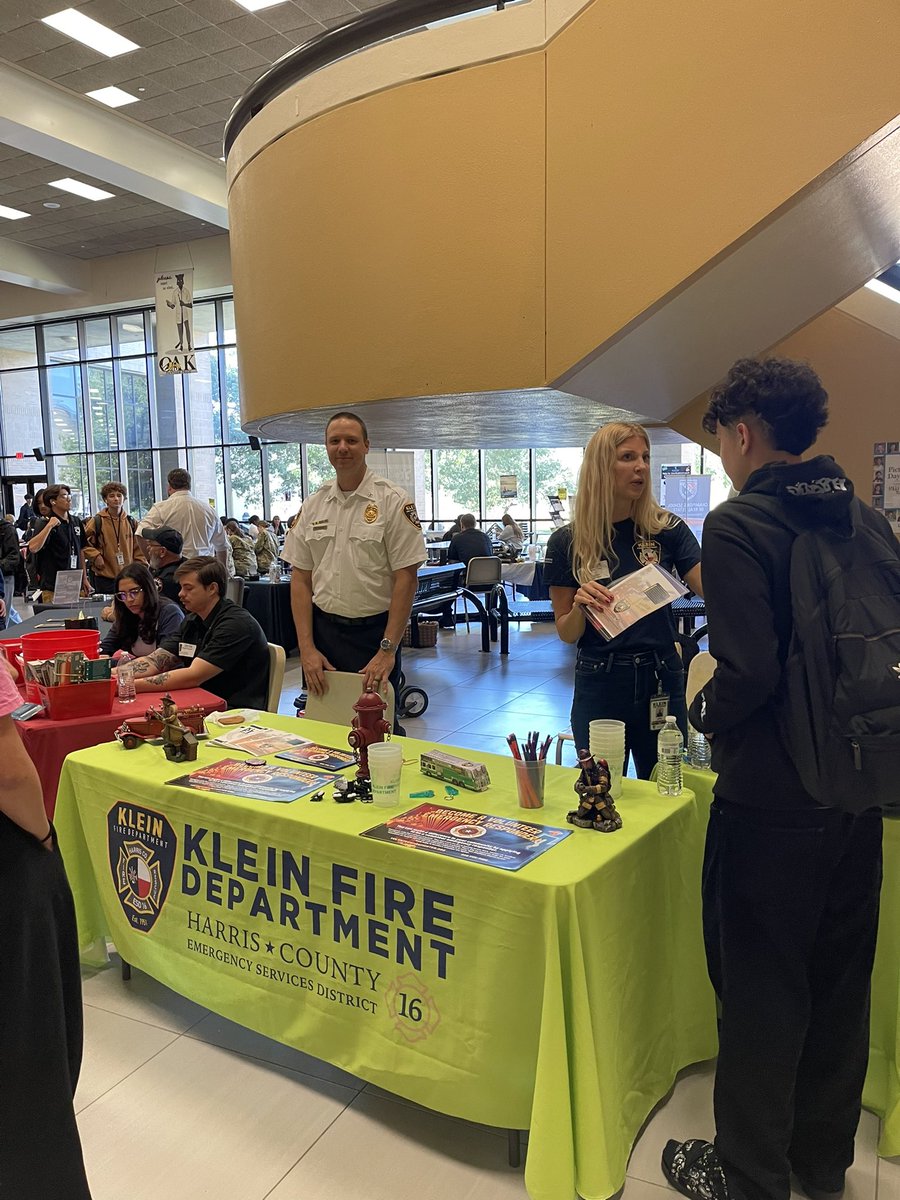 Our Community Outreach team talked with some promising young students at Klein Oak High School’s Technical &amp; Trades Fair today, laying the seeds for a successful tomorrow! 🎶We believe the children are our future🎶 #careerfair #KleinFireLife #hcesd16