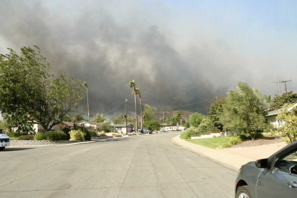 #MountainFire 9000 plus acres burned above Camarillo and Somis. Water dropping helicopters are of limited effectiveness because of high winds and dense smoke reducing visibility. Best estimate perhaps a dozen or more homes are lost or are severely damaged. <a href="/knxnews/">KNX News 97.1 FM</a>