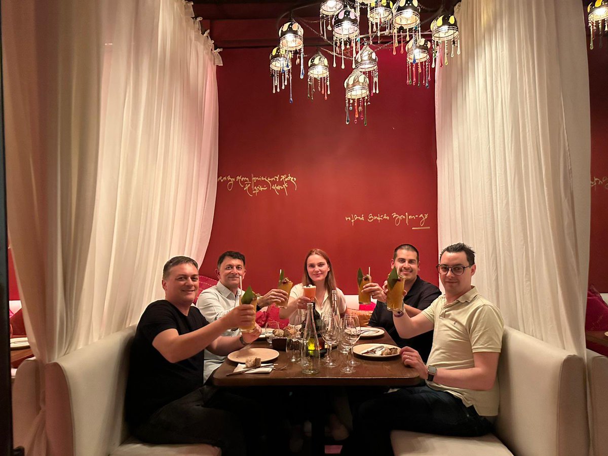 Julia Klaus tweet media