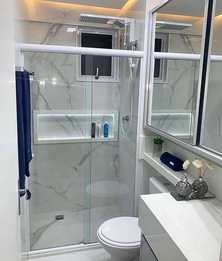 Um dia vc é jovem e no outro se apaixona por um banheiro