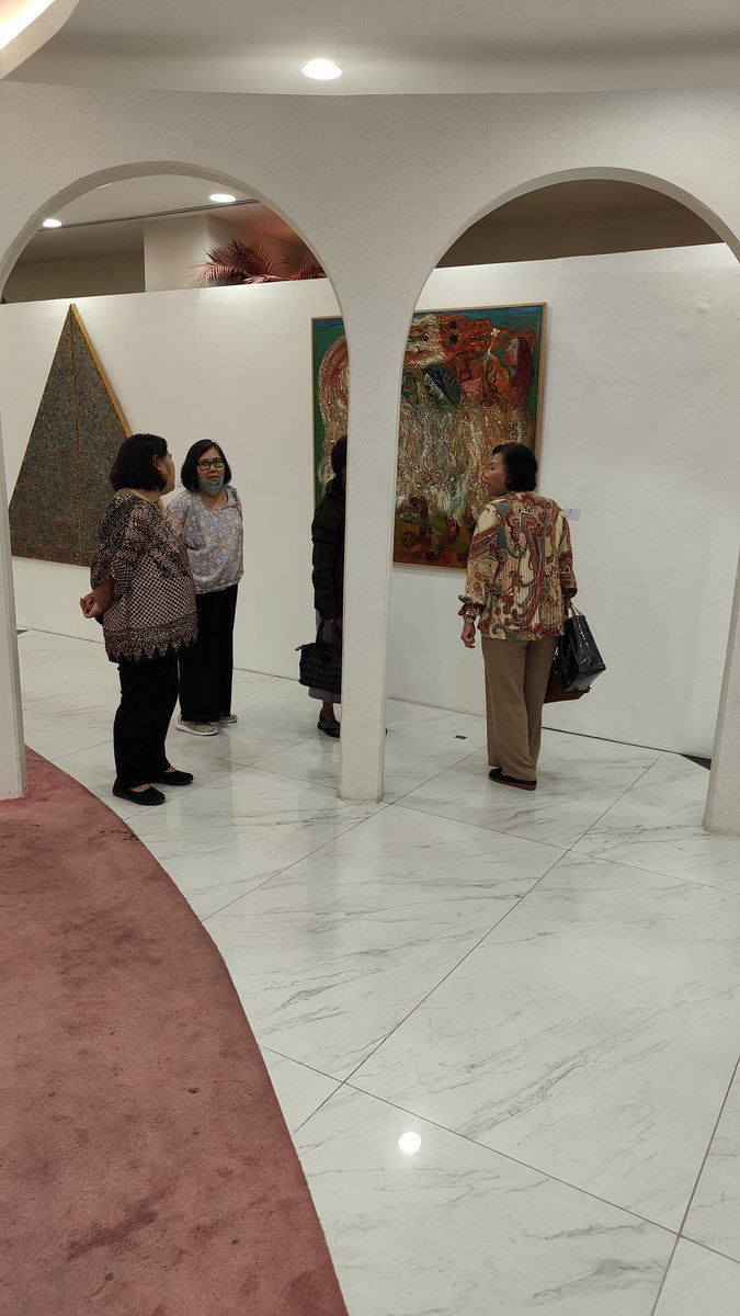 talentaart's tweet image. From Nasirun
popup gallery talenta, Plaza Indonesia lev 4
Free admision
#talentaorganizer #paintings #nasirun #galerilukisan #art #lukisan #freeadmision #painting #popupgallerytalentaplazaindonesia #eventseni #plazaindonesia #eventseni #artgalleryjakarta