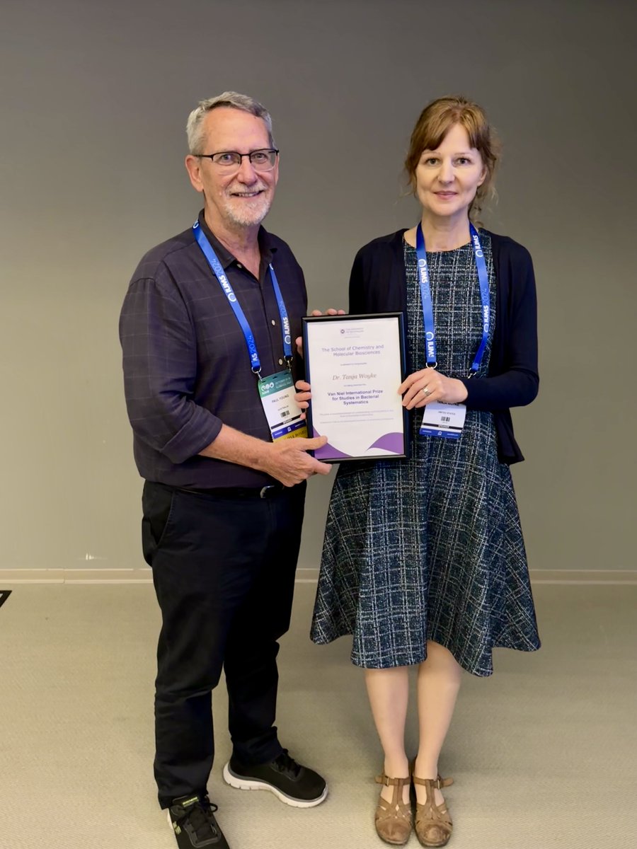 The ICSP is pleased to announce that Tanja Woyke (JGI) has been awarded the Van Niel Prize. The ceremony took place during the ICSP session at #IUMS2024.