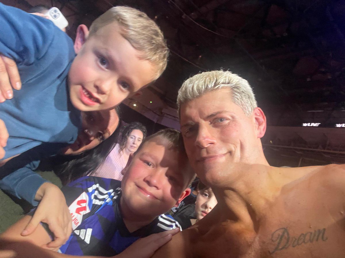 I’m so grateful to <a href="/CodyRhodes/">Cody Rhodes</a>  my son was crying because he missed him . He came all the way back to give him a hug and picture,  what an absolute darling ❤️💙🤍 #WWESheffield <a href="/WWEUK/">WWE UK & Ireland</a>