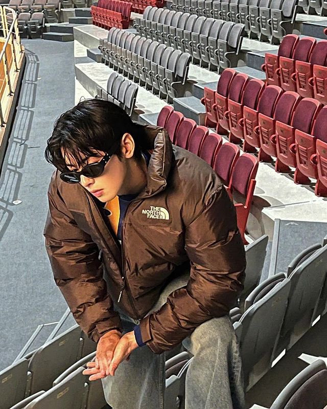 Eun Woo Access 🧸 tweet media