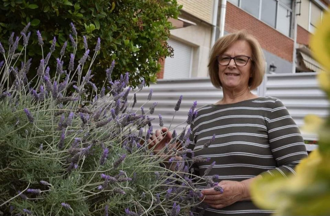 La magia de la yaya con la que crecimos de pequeños sí existe. Y, ahora de adulto, la siento más que nunca: ese poder que tienes de llenarnos el día de luz incluso cuando estás apagada.

Te quiero mucho❤️‍🩹❤️‍🩹❤️‍🩹