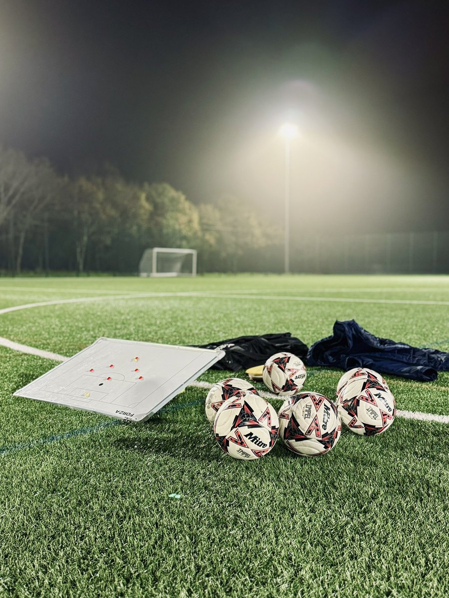 Another technical session completed. Pushed the <a href="/CityYouthFC/">St Albans City Youth</a> U17’s girls out of their comfort zone, however, the players responded really well. ⚽️🙌