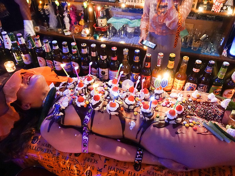 女体盛りアート