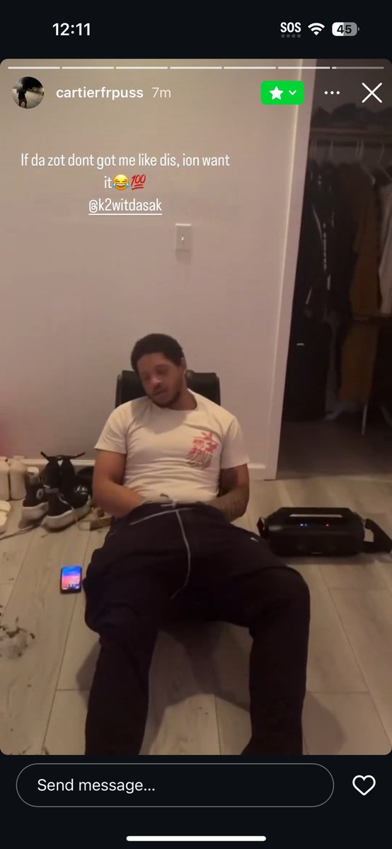Imforealll13's tweet photo. Definition of IDGAF😂🕺🏽 https://t.co/I4QdCyHWYv