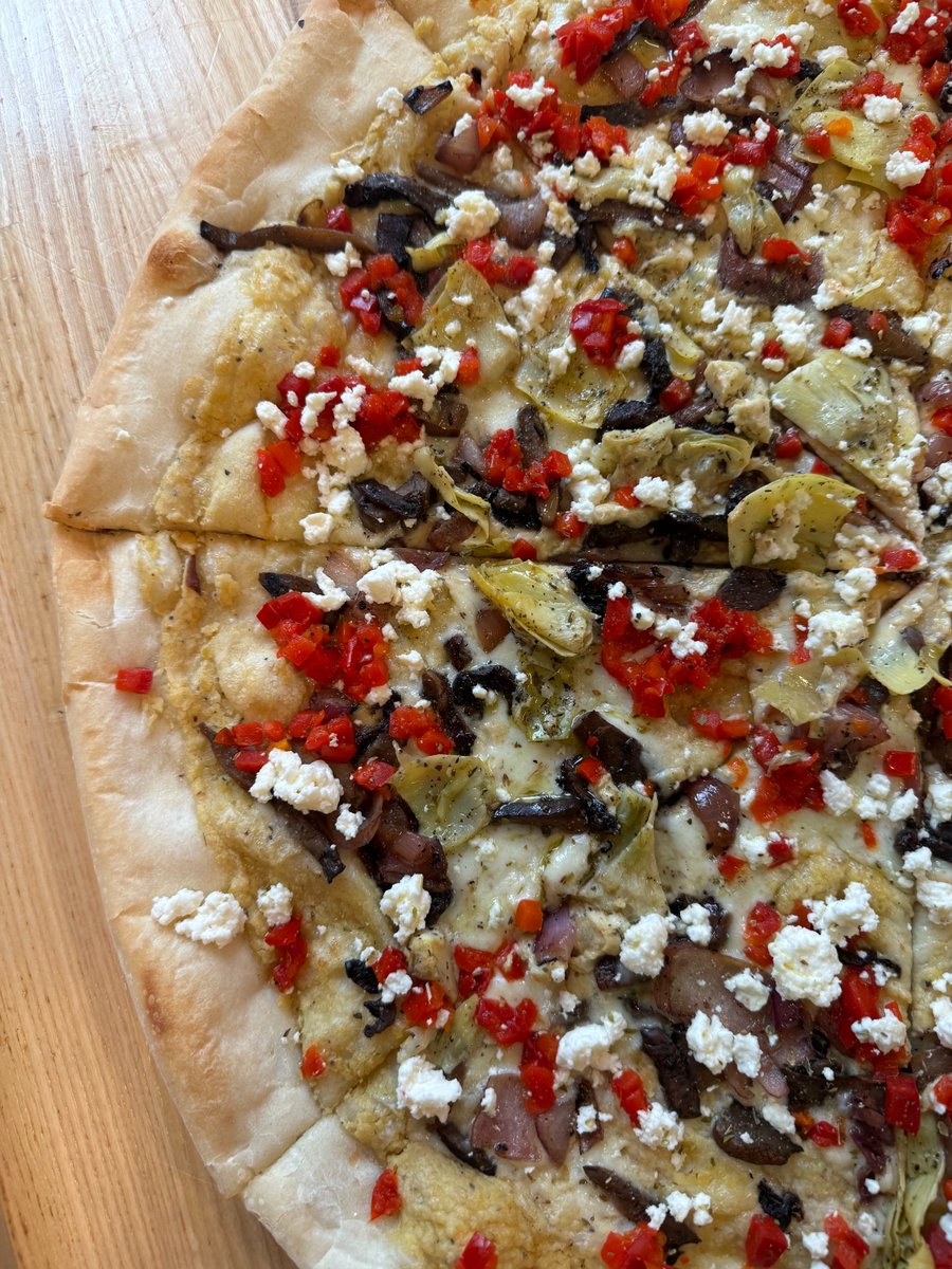 Ian's Pizza Madison tweet media