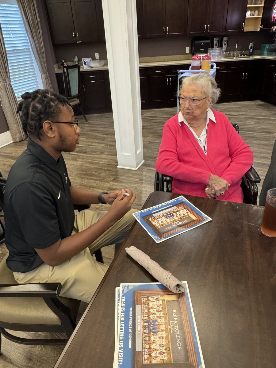 The Mounties got to visit with some of our favorite people at Dominion Senior Living today! Lots of laughs and lots of fun had by all 💙