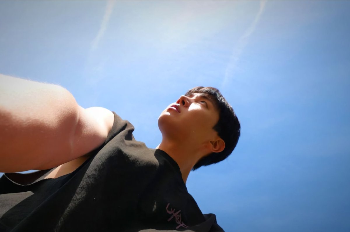 Helium0218's tweet photo. 우리 호비🫠🫠
I vote #jhope at #2024MAMAVOTE https://t.co/kN7stWT47T