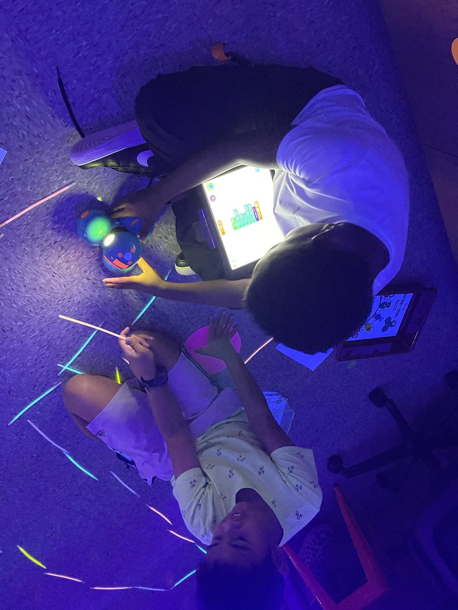 Jenny McGowan (@thejmcg) on Twitter photo Just follow the GLOW in the Learning Commons at 🐊 Frazier Elementary 🐊 & you’ll find your one step closer to #STEAMDay! Such a memorable experience for our kids! <a href="/mckinneyisd/">McKinney ISD</a> Just follow the GLOW in the Learning Commons at 🐊 Frazier Elementary 🐊 & you’ll find your one step closer to #STEAMDay! Such a memorable experience for our kids! <a href="/mckinneyisd/">McKinney ISD</a>
