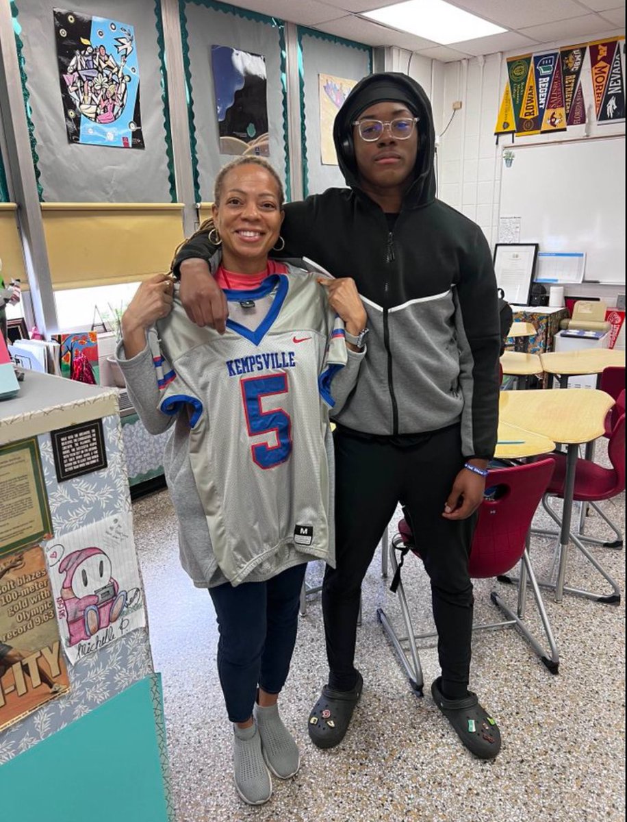 coachkelley60's tweet photo. The Kempsville Staff Appreciation Tradition continues. Teachers &amp; Staff who have made an impact on students are being asked to wear jerseys this Friday at our Senior Night football game. @mgeorgevb @JaylenHatton9 @5__dv2 @andrewgocrazy2 @cullennpricee @DCherry55 @KempsvilleFB https://t.co/nRSsr0gtWj