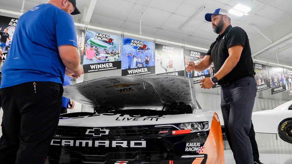 There is no one person that got us into the #Championship4, it took ALL of us.

The underside of the hood on <a href="/AJDinger/">AJ Allmendinger</a>'s primary car this weekend is carrying the signatures of everyone that played a part in our 2024 season. ✍️