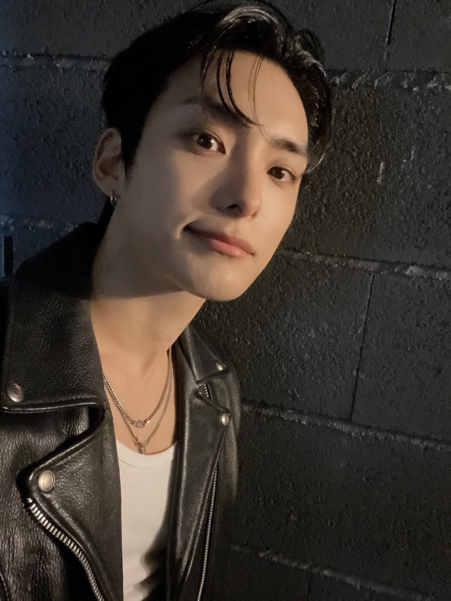 official_ACE7's tweet photo. [#에이스_박준희]

마지막 공연까지 너무 감사합니다
 포르투갈 &amp; Choice 😎😎😎😎😎😎😎 👏🏻👏🏻👏🏻👏🏻👏🏻👏🏻👏🏻👏🏻👏🏻👏🏻👏🏻👏🏻👏🏻👏🏻👏🏻👏🏻👏🏻👏🏻👏🏻👏🏻

#ACE #에이스 https://t.co/xg41p5A5QY