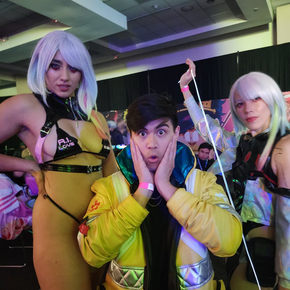 TheFriendForce's tweet photo. There two kinds of Lucy cosplayers. Both are perfect.

#Cosplay #Cyberpunk2077 #Lewd #USAElection2024 #USElection2024 https://t.co/GNiChy06uJ
