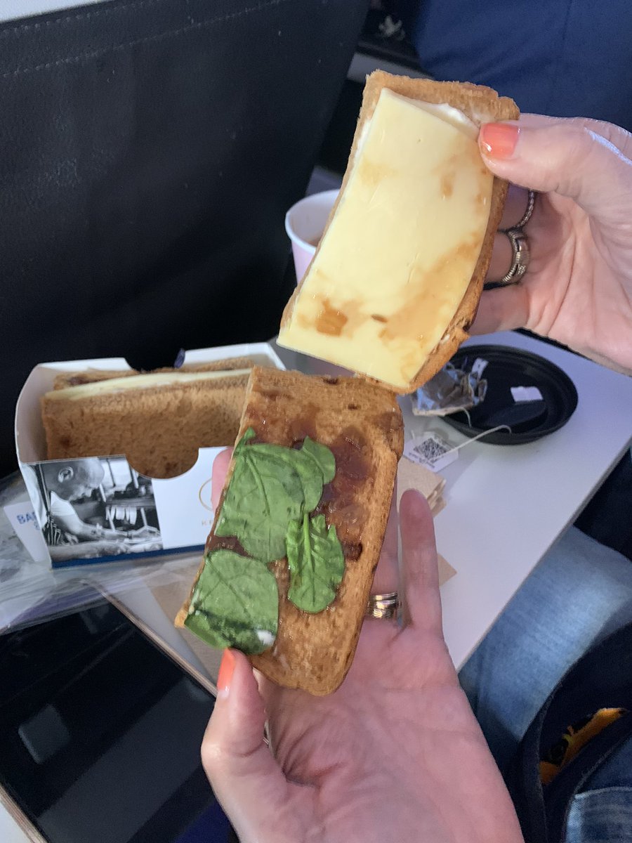 sylviaurb's tweet photo. @British_Airways Travelling home on a BA flight, I was hungry and looking for something fresh and somewhat healthy. I chose the Barbers Cheddar &amp; Onion Chutney sandwich. Quite pricy at £5.50 but it looked good in the picture. Look what was inside☹️ https://t.co/3Gd7XdXW3C