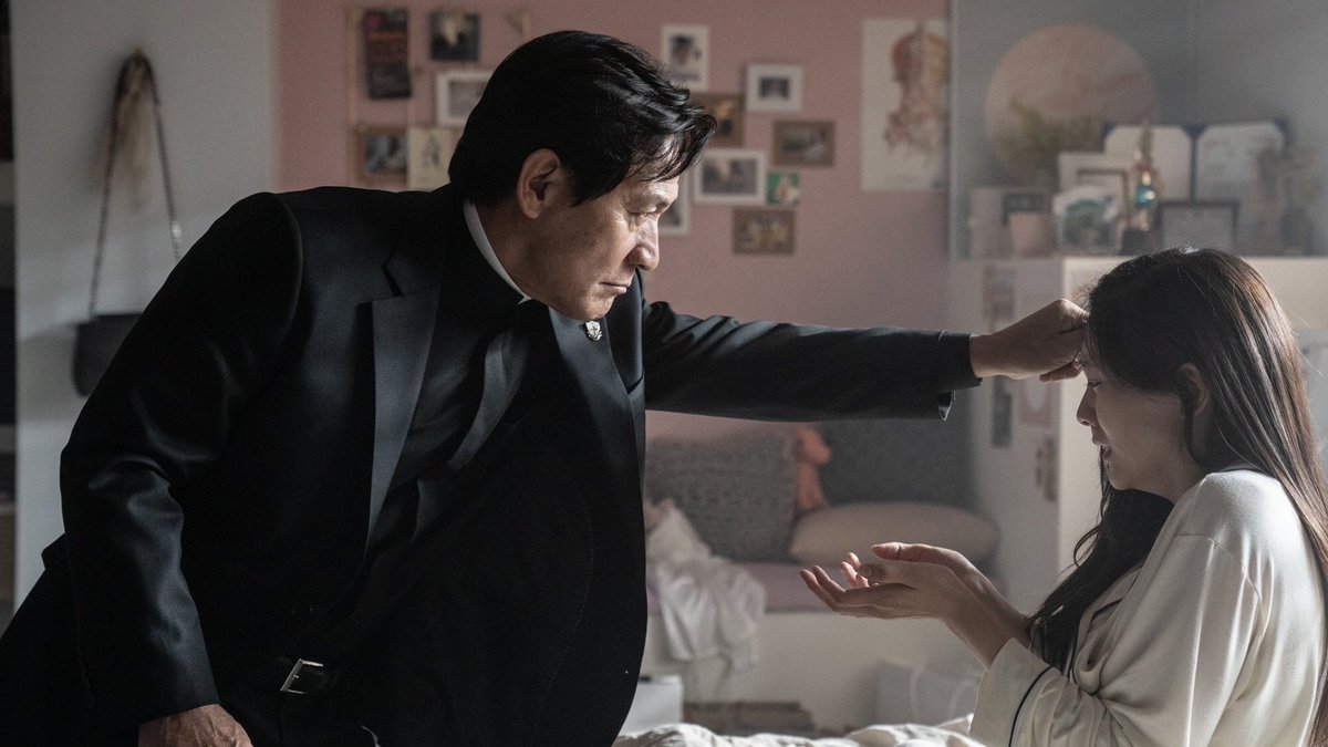 horrorfan189's tweet image. #TheDivineFury