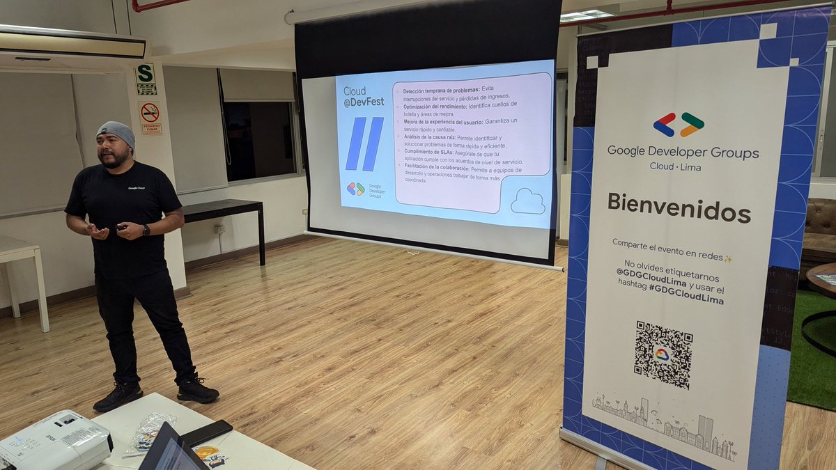 gdgcloudlima's tweet image. Y empezamos con el #RoadToDevFest 🤓
Nuestra primera charla viene de la mano de Kevin Villatoro 🇬🇹 (@GTShocker) con el tema de: Monitoreo en tus aplicaciones 👀
@GoogleDevsLATAM
#DevFestLima