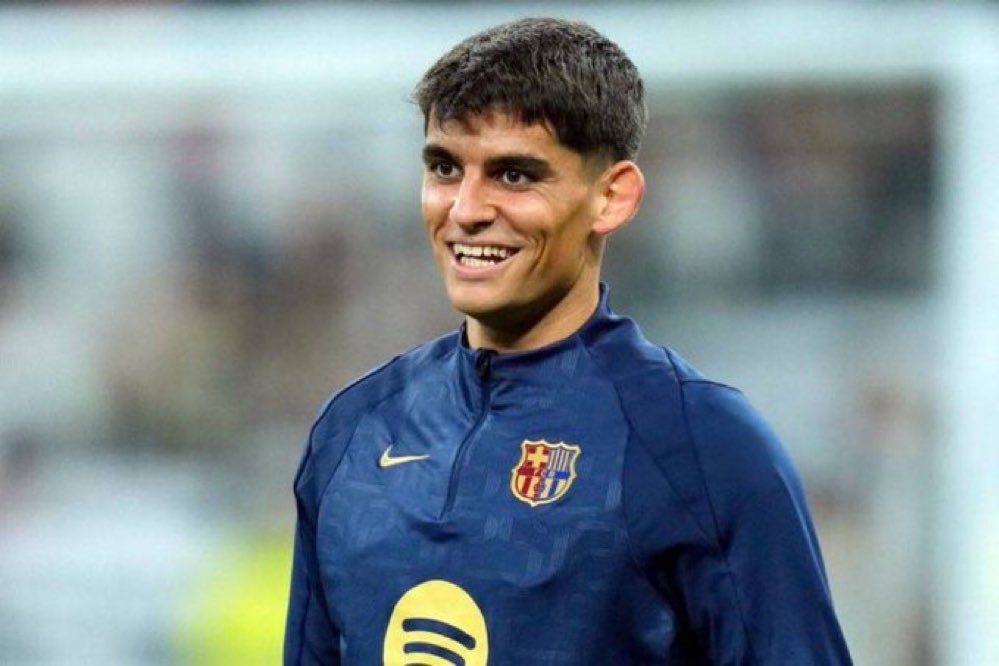 dariiculer's tweet photo. Este chaval SIEMPRE que ha jugado lo ha hecho como mínimo BIEN, y es que eso, un jugador de 6.

Pero Twitter Barça necesita alguien para soltar odio y escogieron a Gerard Martín.

Y ya es o es Maldini, o le critican.

Que ASCO de PERSONAJES, y que fácil es ir a por el "débil". https://t.co/t0ovINxGo5